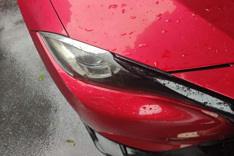 Used Mazda CX-4 2018 2.0L Automatic Two-Wheel Drive Blue Sky Dynamic Version China V Standard Right Front Headlight