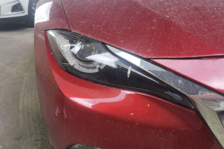 Used Mazda CX-4 2018 2.0L Automatic Two-Wheel Drive Blue Sky Exploration Version China V Standard Right Front Headlight
