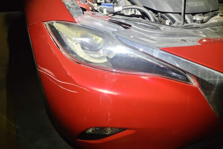 Used Mazda CX-4 2018 2.0L Automatic Two-Wheel Drive Blue Sky Dynamic Version China VI Standard Right Front Headlight