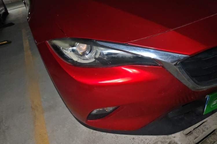 Used Mazda CX-4 2018 2.0L Automatic 2WD Blue Sky Exploration Edition China VI Standard Right Front Headlight