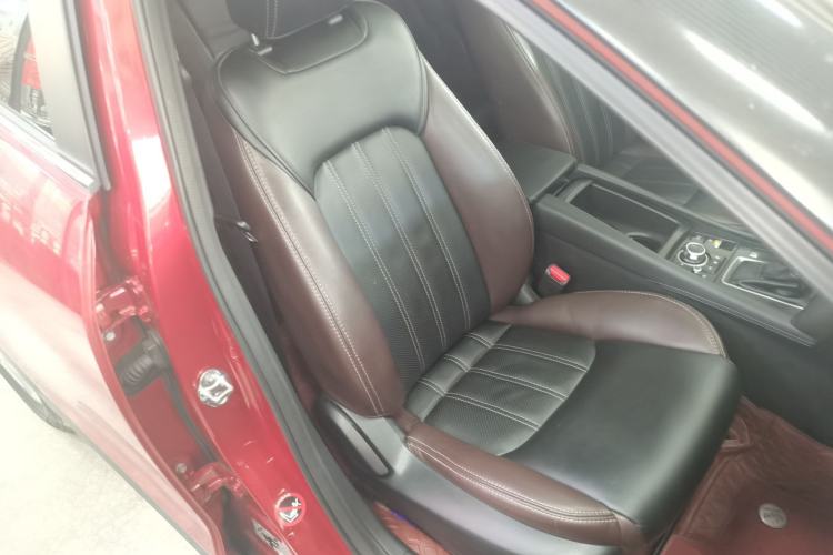 Used Mazda CX-4 2018 2.0L Automatic Two-Wheel Drive Blue Sky Dynamic Version China VI Standard Right Front Seat