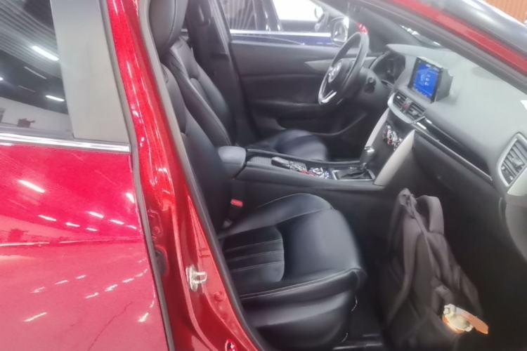 Used Mazda CX-4 2018 2.0L Automatic Two-Wheel Drive Blue Sky Dynamic Version China V Standard Right Front Seat