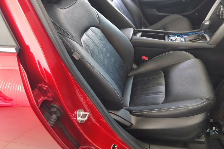 Used Mazda CX-4 2018 2.0L Automatic Two-Wheel Drive Blue Sky Dynamic Version China V Standard Right Front Seat
