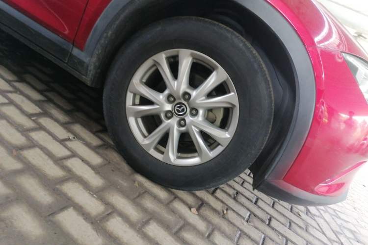 Used Mazda CX-4 2018 2.0L Automatic Two-Wheel Drive Blue Sky Luxury Edition Right Front Wheel Hub