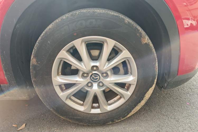 Used Mazda CX-4 2018 2.0L Automatic Two-Wheel Drive Blue Sky Dynamic Version China VI Standard Right Front Wheel Hub