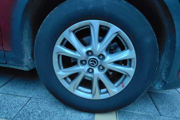Used Mazda CX-4 2018 2.0L Automatic 2WD Blue Sky Exploration Edition China VI Standard Right Front Wheel Hub