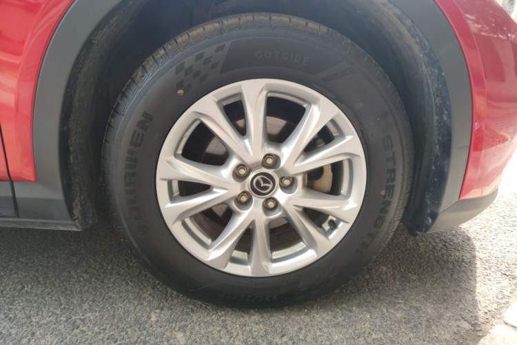 Used Mazda CX-4 2018 2.0L Automatic Two-Wheel Drive Blue Sky Dynamic Version China VI Standard Right Front Wheel Hub