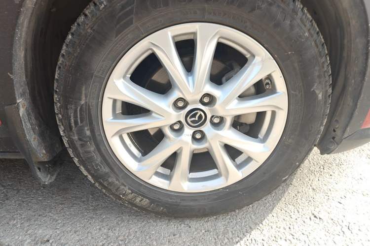 Used Mazda CX-4 2018 2.0L Automatic Two-Wheel Drive Blue Sky Exploration Version China V Standard Right Front Wheel Hub