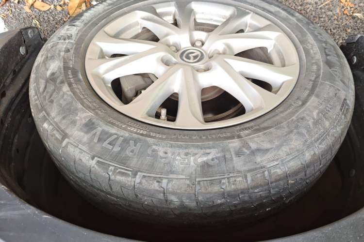 Used Mazda CX-4 2018 2.0L Automatic Two-Wheel Drive Blue Sky Luxury Edition Right Front Wheel Hub