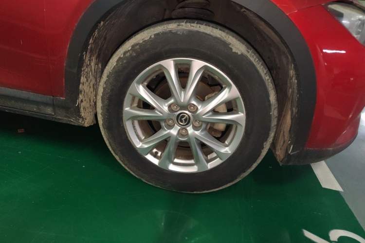 Used Mazda CX-4 2018 2.0L Automatic Two-Wheel Drive Blue Sky Exploration Version China V Standard Right Front Wheel Hub