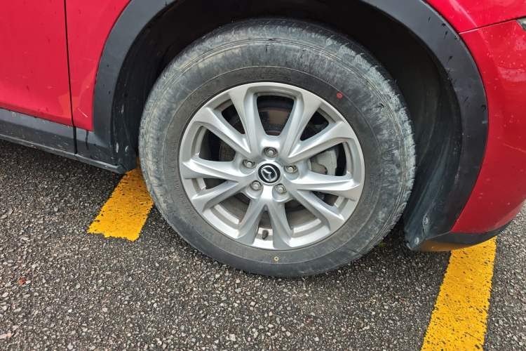 Used Mazda CX-4 2018 2.0L Automatic Two-Wheel Drive Blue Sky Dynamic Version China V Standard Right Front Wheel Hub