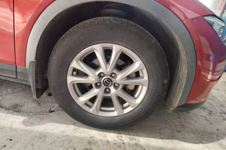 Used Mazda CX-4 2018 2.0L Automatic Two-Wheel Drive Blue Sky Exploration Version China V Standard Right Front Wheel Hub