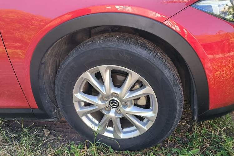 Used Mazda CX-4 2018 2.0L Automatic Two-Wheel Drive Blue Sky Exploration Version China V Standard Right Front Wheel Hub