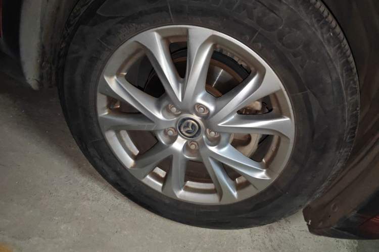 Used Mazda CX-4 2018 2.0L Automatic 2WD Blue Sky Exploration Edition China VI Standard Right Front Wheel Hub