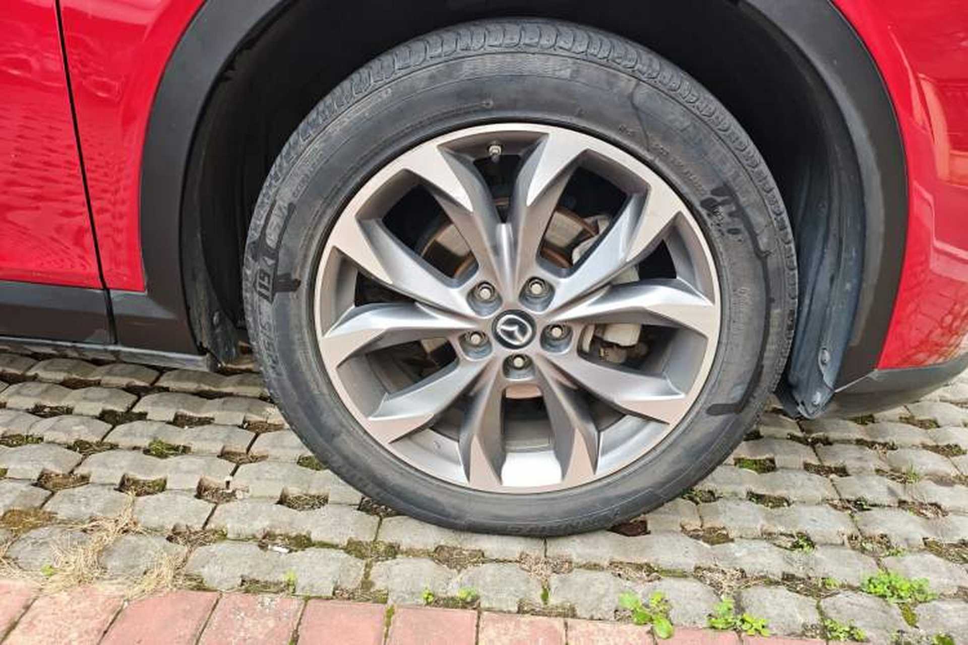 Used Mazda CX-4 2018 2.5L Automatic 4x4 Bluelight Fearless Edition China V Standard Right Front Wheel Hub