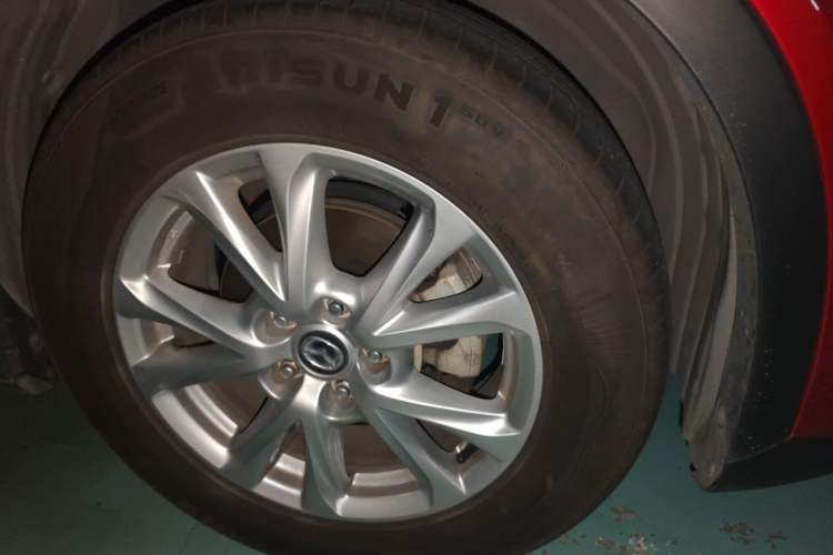 Used Mazda CX-4 2018 2.0L Automatic Two-Wheel Drive Blue Sky Luxury Edition Right Front Wheel Hub