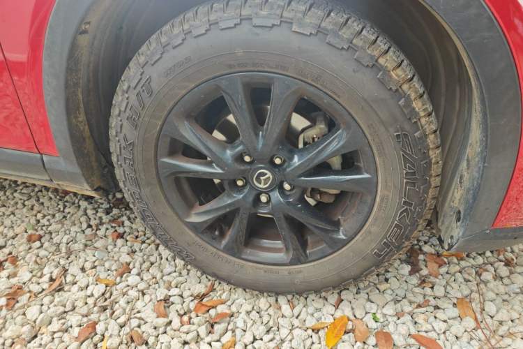 Used Mazda CX-4 2018 2.0L Automatic Two-Wheel Drive Blue Sky Dynamic Version China VI Standard Right Front Wheel Hub