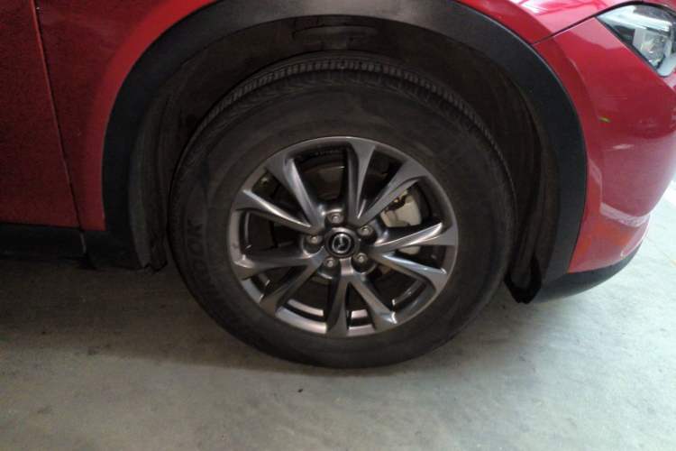 Used Mazda CX-4 2018 2.0L Automatic Two-Wheel Drive Blue Sky Premium Upgrade Version China VI Standard Right Front Wheel Hub