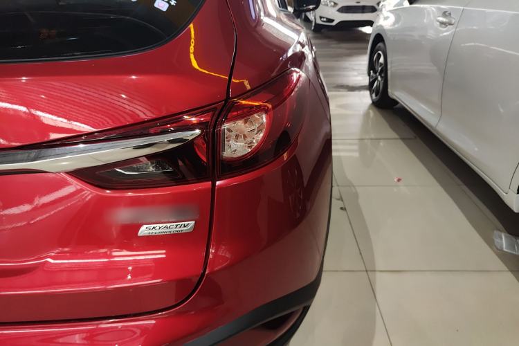 Used Mazda CX-4 2018 2.0L Automatic Two-Wheel Drive Blue Sky Luxury Edition Right Rear Taillight