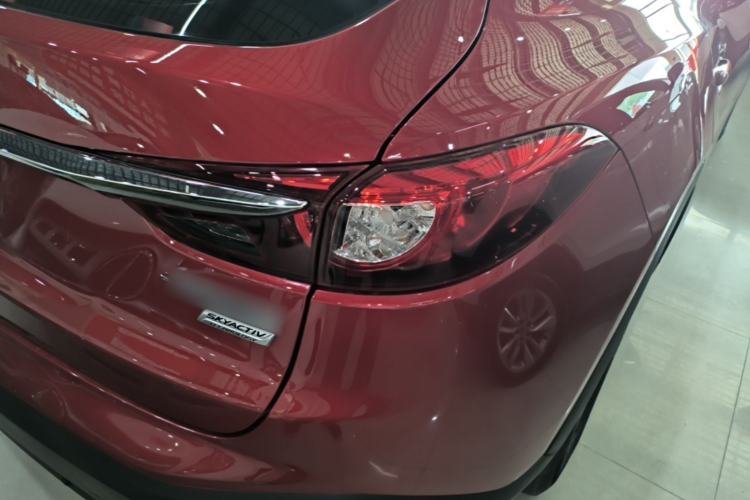 Used Mazda CX-4 2018 2.0L Automatic Two-Wheel Drive Blue Sky Premium Upgrade Version China V Standard Right Rear Taillight