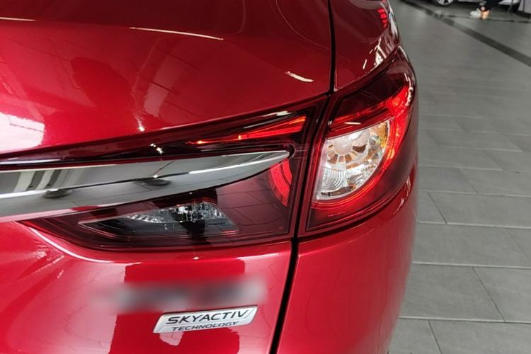 Used Mazda CX-4 2018 2.0L Automatic Two-Wheel Drive Blue Sky Luxury Edition Right Rear Taillight