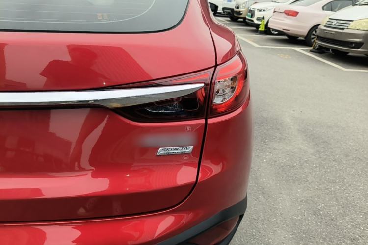 Used Mazda CX-4 2018 2.0L Automatic Two-Wheel Drive Blue Sky Dynamic Version China V Standard Right Rear Taillight