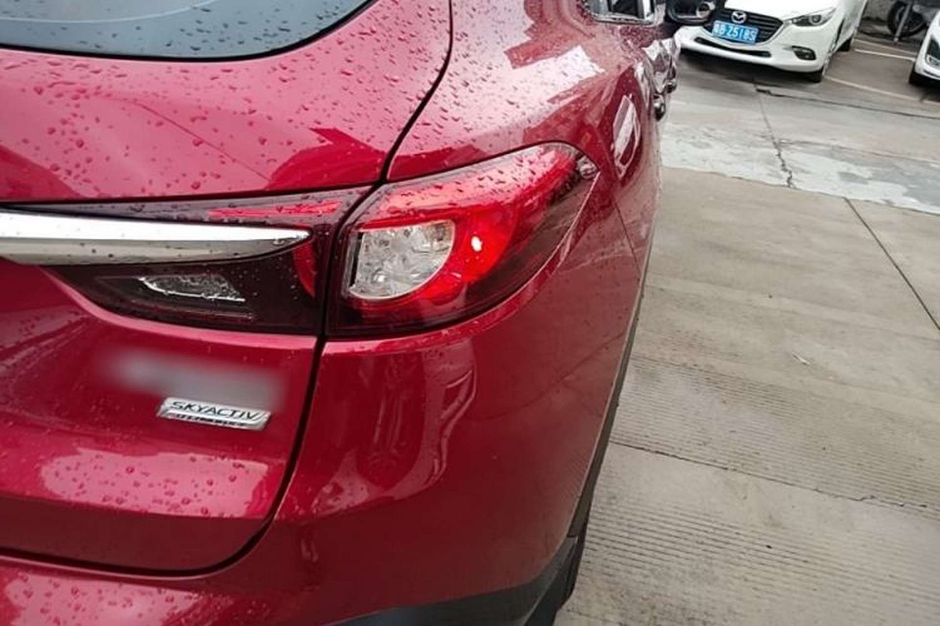 Used Mazda CX-4 2018 2.0L Automatic Two-Wheel Drive Blue Sky Dynamic Version China V Standard Right Rear Taillight