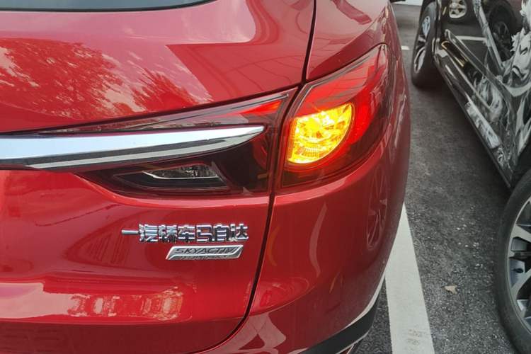 Used Mazda CX-4 2018 2.5L Automatic 4x4 Sky Blue Passion Tech Limited Edition Right Rear Taillight