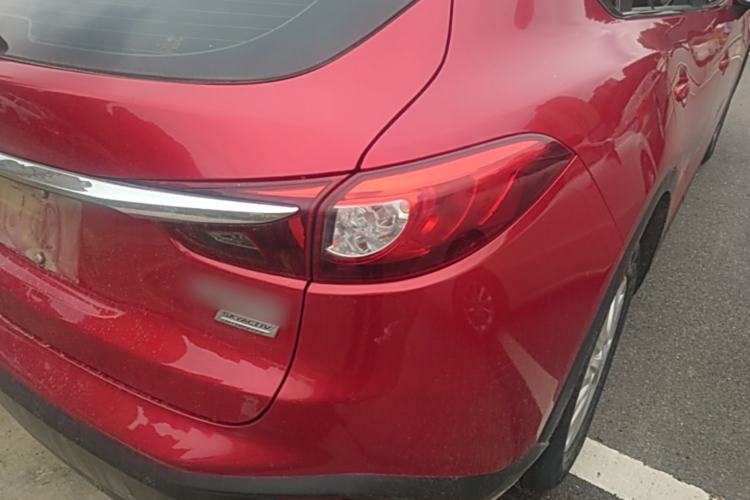 Used Mazda CX-4 2018 2.0L Automatic Two-Wheel Drive Blue Sky Dynamic Version China VI Standard Right Rear Taillight