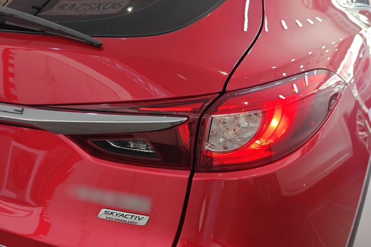 Used Mazda CX-4 2018 2.0L Automatic Two-Wheel Drive Blue Sky Dynamic Version China V Standard Right Rear Taillight