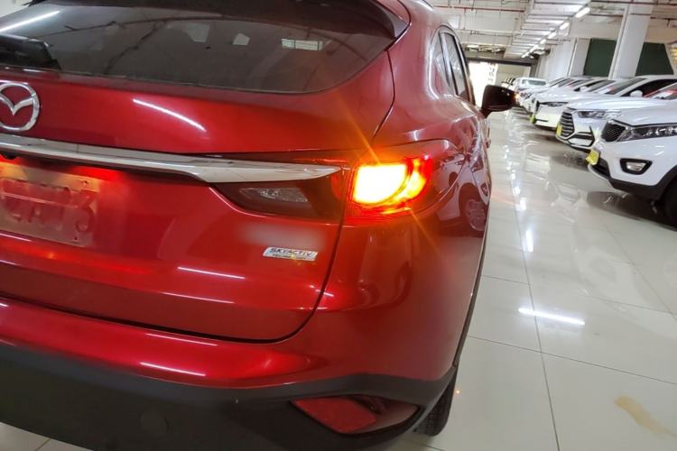 Used Mazda CX-4 2018 2.0L Automatic Two-Wheel Drive Blue Sky Premium Upgrade Version China V Standard Right Rear Taillight