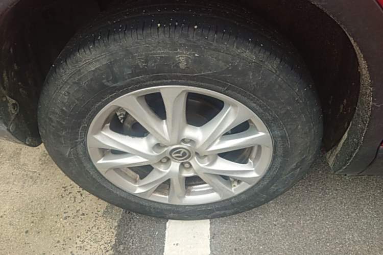 Used Mazda CX-4 2018 2.0L Automatic Two-Wheel Drive Blue Sky Dynamic Version China VI Standard Right Rear Wheel Hub