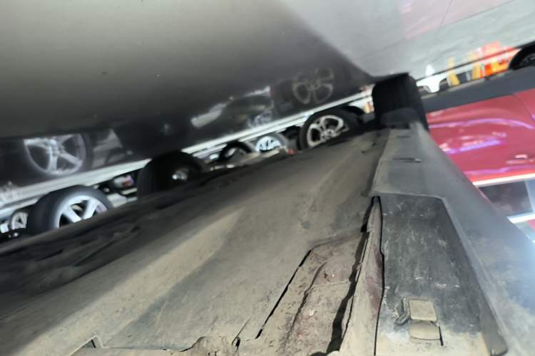 Used Mazda CX-4 2018 2.0L Automatic Two-Wheel Drive Blue Sky Dynamic Version China VI Standard Right Side Sill