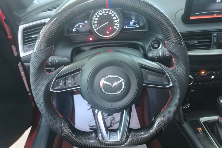 Used Mazda CX-4 2018 2.0L Automatic Two-Wheel Drive Blue Sky Dynamic Version China VI Standard Steering Wheel