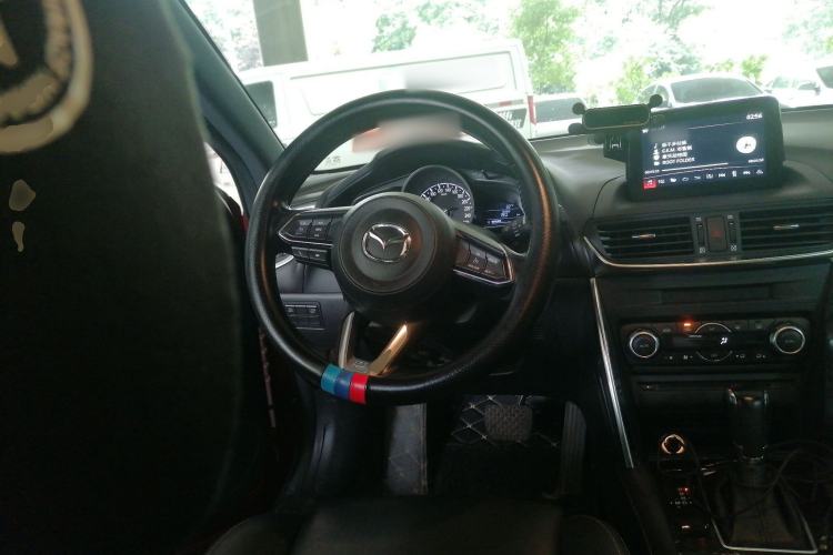 Used Mazda CX-4 2018 2.0L Automatic Two-Wheel Drive Blue Sky Luxury Edition Steering Wheel