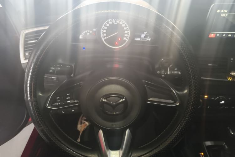 Used Mazda CX-4 2018 2.0L Automatic Two-Wheel Drive Blue Sky Exploration Version China V Standard Steering Wheel