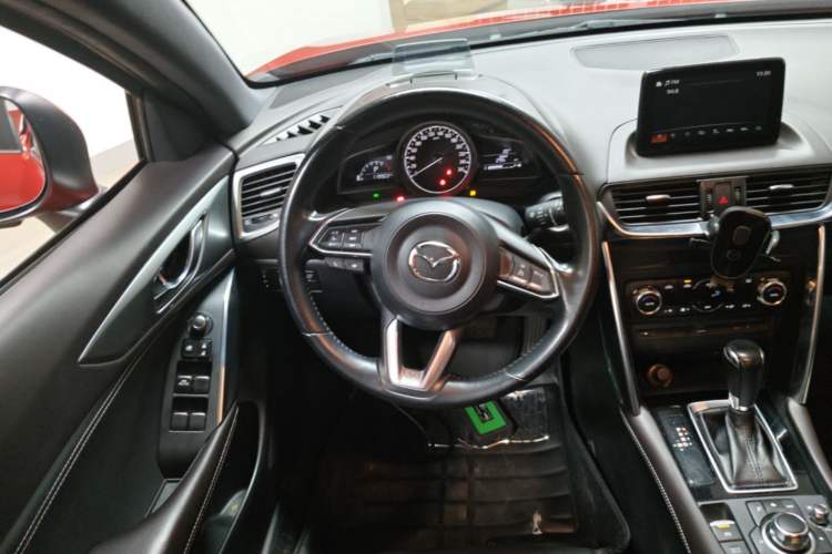 Used Mazda CX-4 2018 2.0L Automatic Two-Wheel Drive Blue Sky Premium Tech Limited Edition Steering Wheel