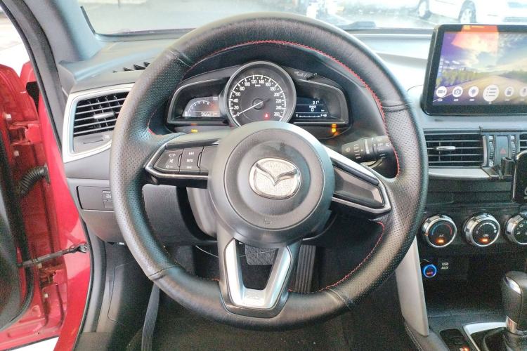 Used Mazda CX-4 2018 2.0L Automatic Two-Wheel Drive Blue Sky Dynamic Version China V Standard Steering Wheel