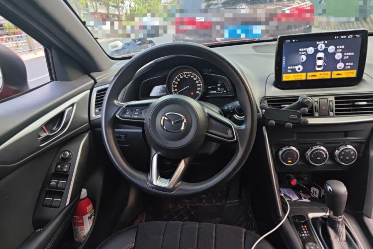 Used Mazda CX-4 2018 2.0L Automatic Two-Wheel Drive Blue Sky Dynamic Version China V Standard Steering Wheel