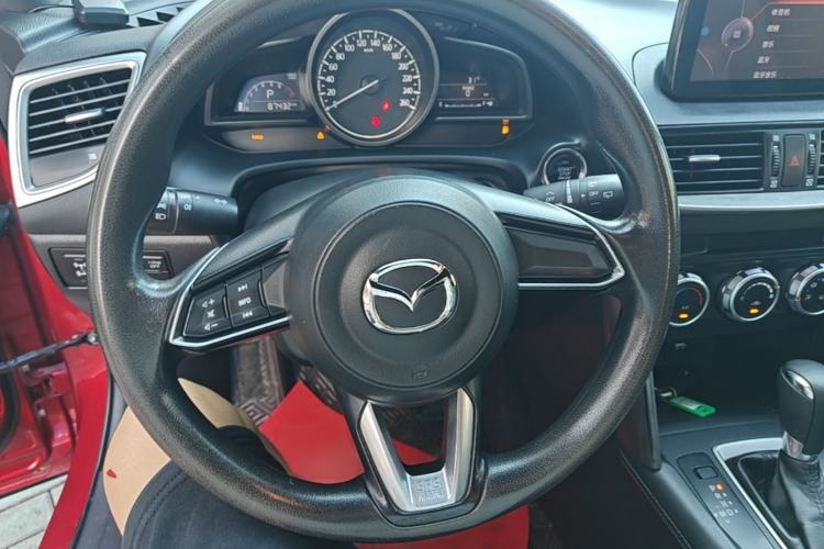 Used Mazda CX-4 2018 2.0L Automatic Two-Wheel Drive Blue Sky Dynamic Version China V Standard Steering Wheel
