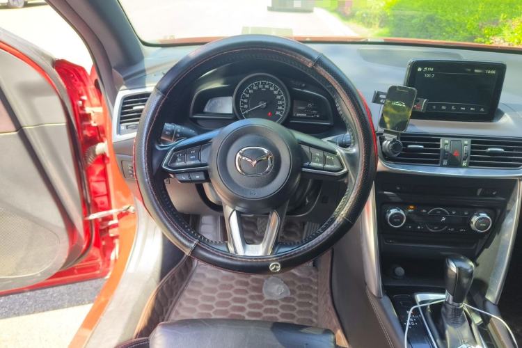Used Mazda CX-4 2018 2.5L Automatic 4x4 Skyactiv GT Sport Edition China V Standard Steering Wheel