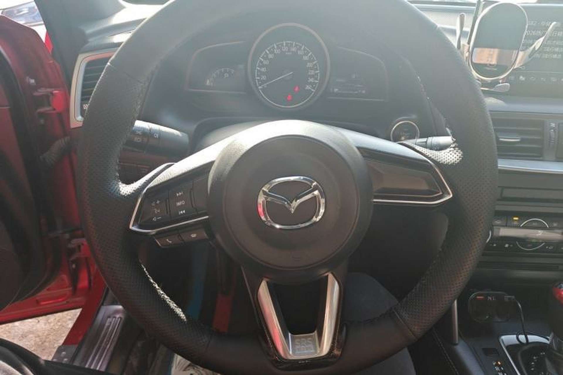 Used Mazda CX-4 2018 2.0L Automatic Two-Wheel Drive Blue Sky Exploration Version China V Standard Steering Wheel