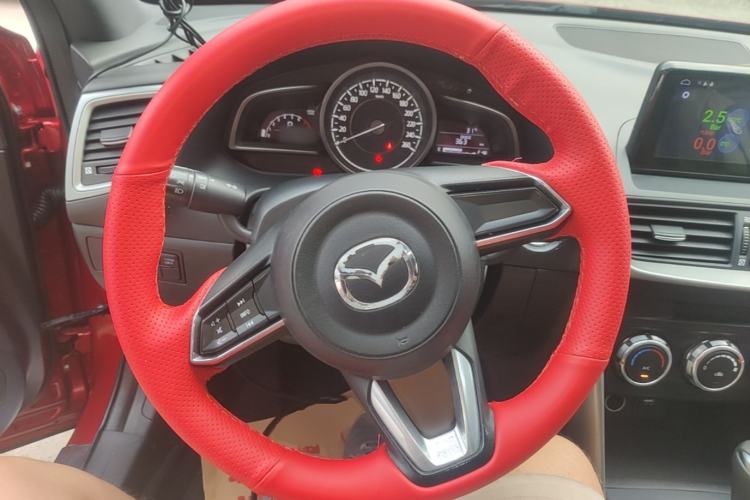 Used Mazda CX-4 2018 2.0L Automatic Two-Wheel Drive Blue Sky Dynamic Version China V Standard Steering Wheel