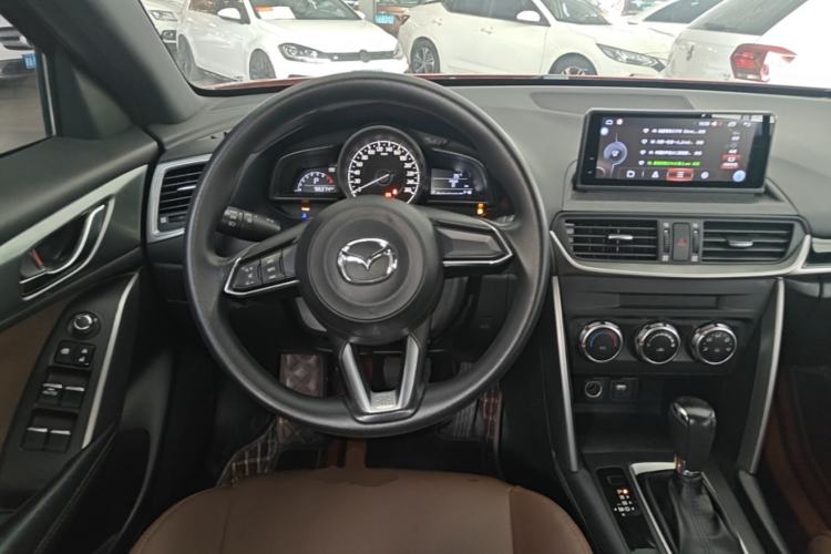 Used Mazda CX-4 2018 2.0L Automatic Two-Wheel Drive Blue Sky Dynamic Version China V Standard Steering Wheel