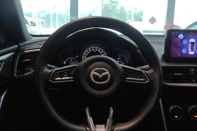 Used Mazda CX-4 2018 2.0L Automatic Two-Wheel Drive Blue Sky Dynamic Version China V Standard Steering Wheel