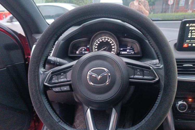 Used Mazda CX-4 2018 2.0L Automatic 2WD ZhiLing Tech Edition China V Standard Steering Wheel
