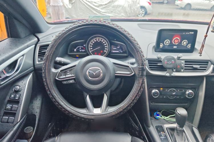 Used Mazda CX-4 2018 2.0L Automatic Two-Wheel Drive Smart Tech Edition China VI Steering Wheel