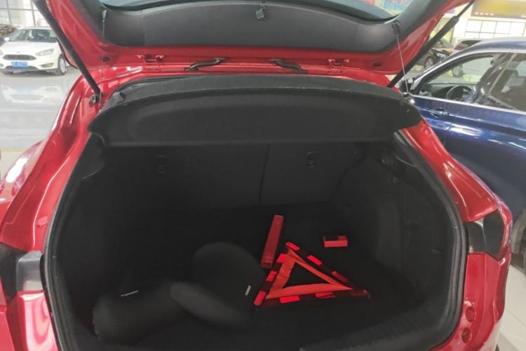 Used Mazda CX-4 2018 2.0L Automatic Two-Wheel Drive Blue Sky Dynamic Version China V Standard Trunk