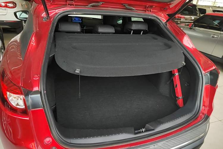 Used Mazda CX-4 2018 2.0L Automatic Two-Wheel Drive Blue Sky Dynamic Version China V Standard Trunk