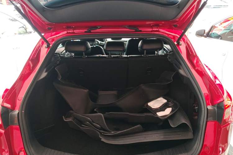 Used Mazda CX-4 2018 2.0L Automatic Two-Wheel Drive Blue Sky Exploration Version China V Standard Trunk